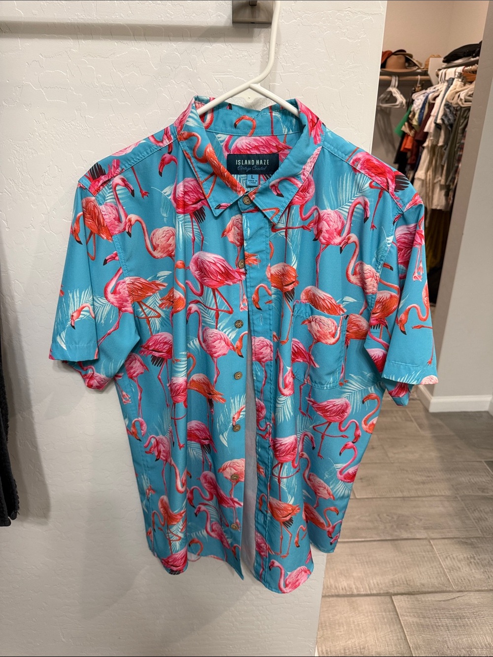 Men’s Blue Flamingo Print button up Short Sleeve Shirt